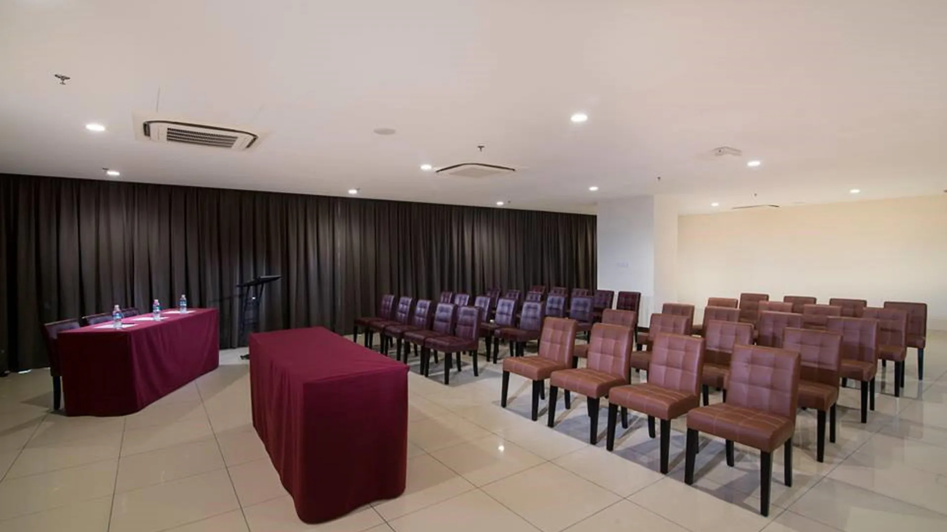 One Pacific Hotel And Serviced Apartments George Town 0*,  Malaysia